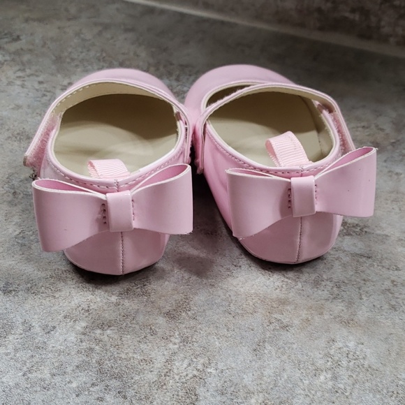Pink soft Dress shoes - Picture 2 of 3